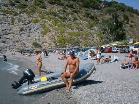 cantarrijan-nude-beach-4